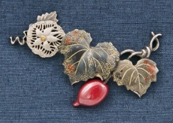 NHK会長賞、竹花万貴、烏うり金具〔金工〕