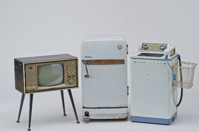 白黒テレビ・電気冷蔵庫・電気洗濯機